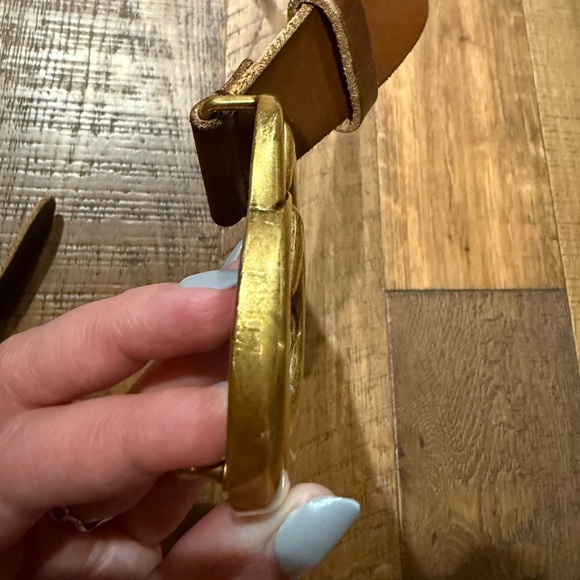 Gucci Gold Brown Leather Belt - Picture 12 of 14